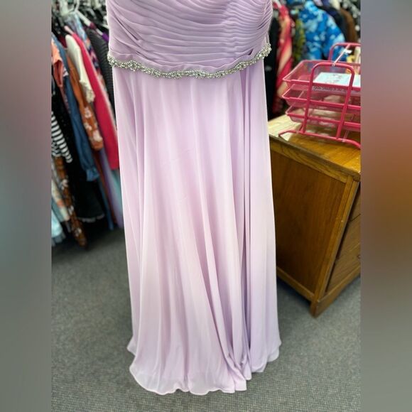 Morilee Ladies 10 Lavender / Light Purple Formal Dress - Picture 8 of 10
